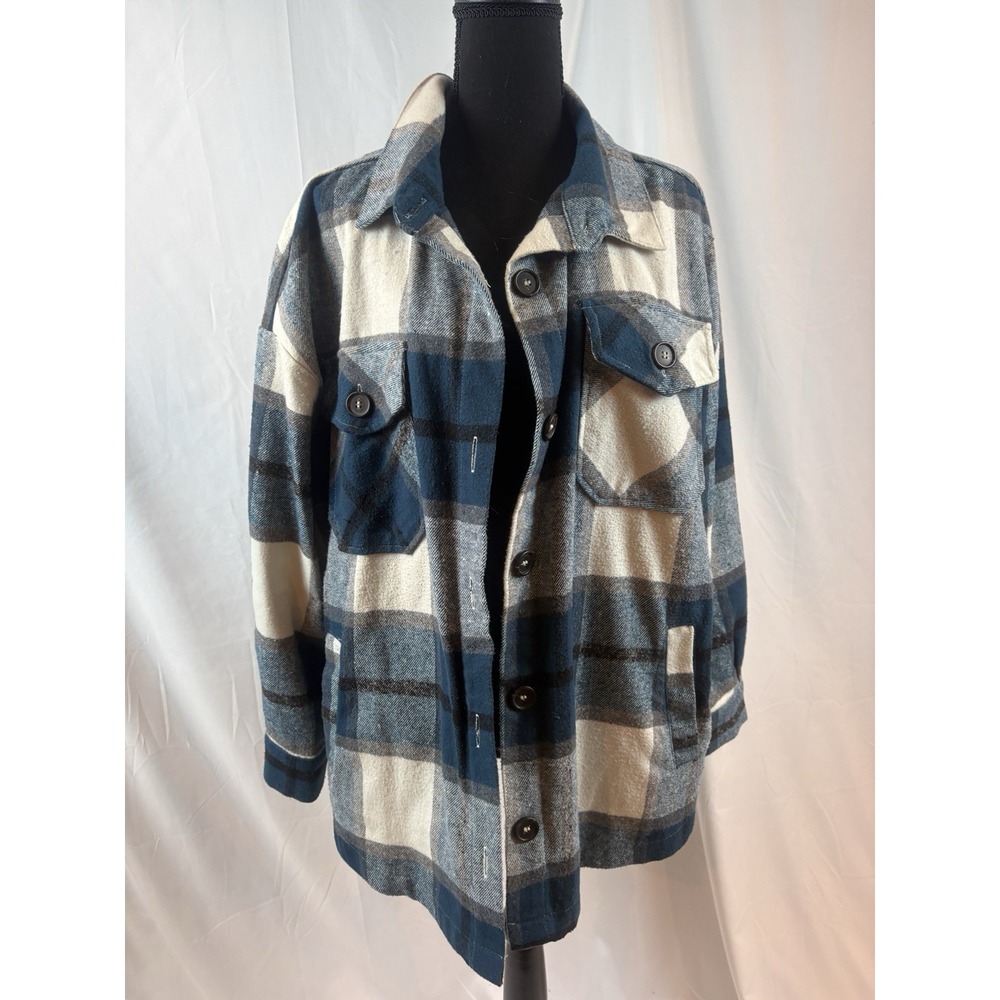Zenana Outfitters Blue and Cream Plaid Button Down Shirt